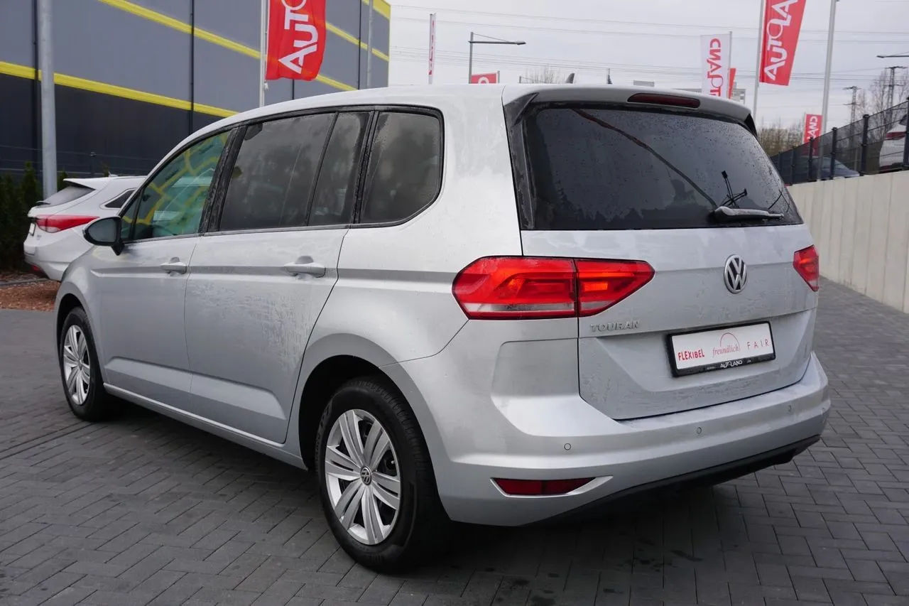 Volkswagen Touran 1.6 TDI Trend AUTOMATIK...  Image 2